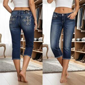 Miss Me Booty Lift Capri Jeans Womens 27 Cross Bling Rhinestone Pocket Y2K Denim